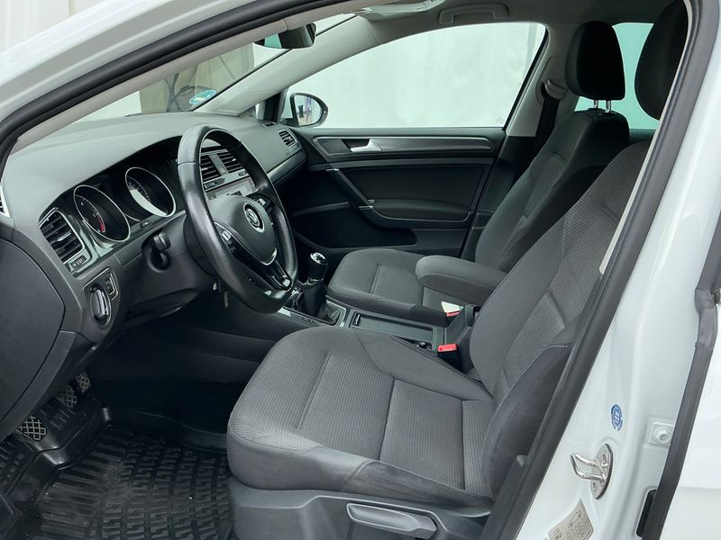 Volkswagen Golf VII 1.6 TDI Comfortline BlueMotion Tech 2017 – снимка на щета 33