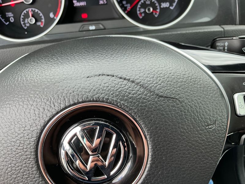 Volkswagen Golf VII 1.6 TDI Comfortline BlueMotion Tech 2017 – снимка на щета 29
