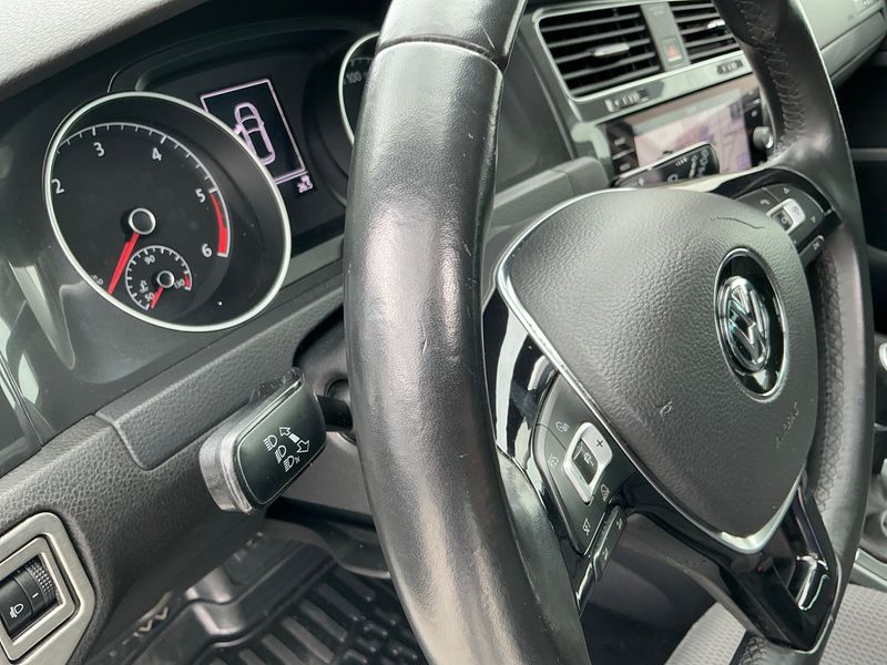 Volkswagen Golf VII 1.6 TDI Comfortline BlueMotion Tech 2017 – снимка на щета 27