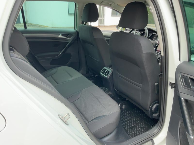 Volkswagen Golf VII 1.6 TDI Comfortline BlueMotion Tech 2017 – снимка 19