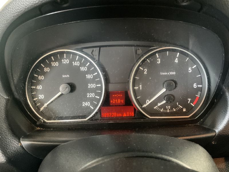 BMW 1er 116i 2008 – снимка 4