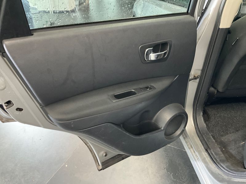 Nissan Qashqai 2.0 I-Way 2009 – снимка 33