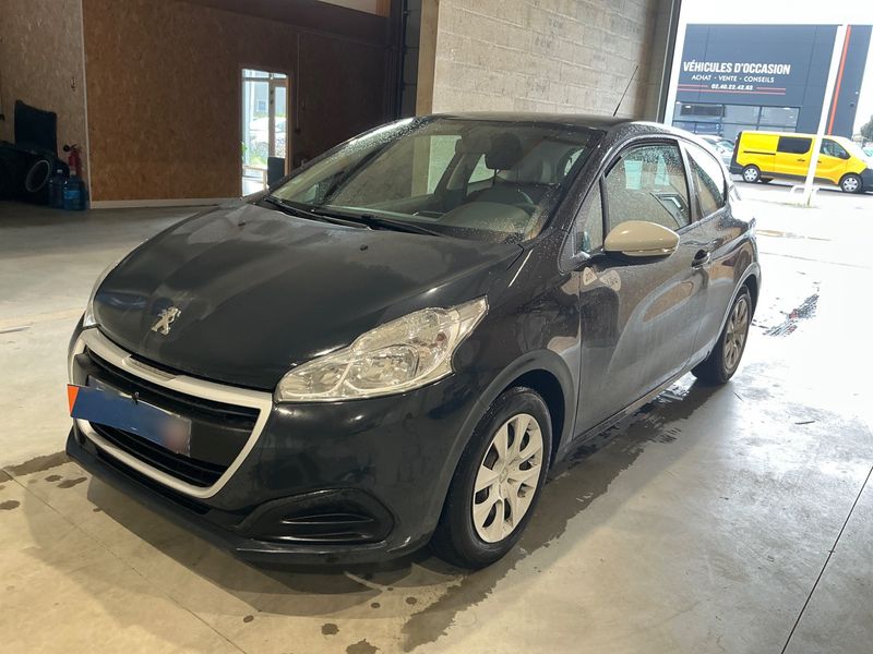 Peugeot 208 1.2 PureTech Like 2018 – снимка 1