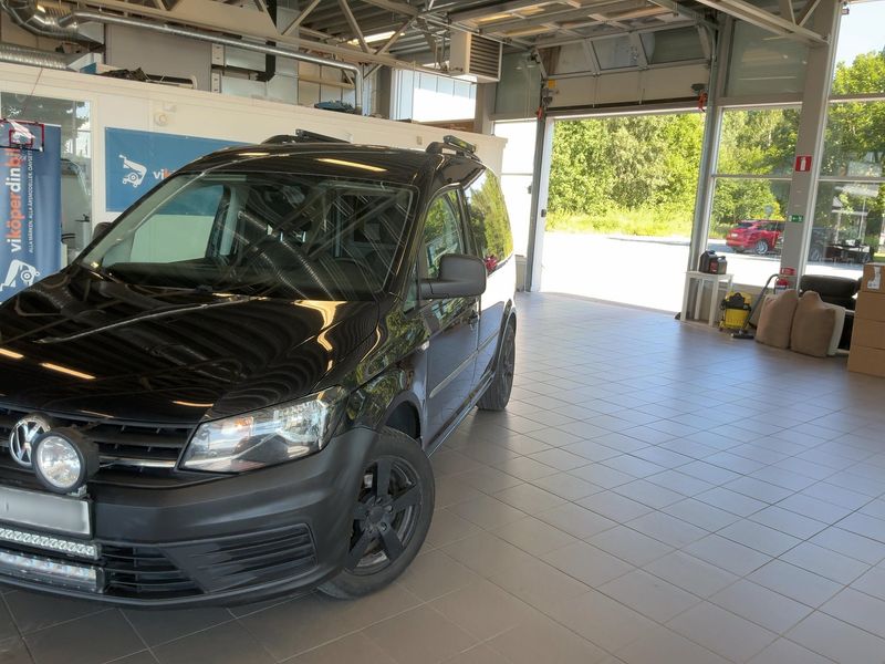Volkswagen Caddy 2.0 TDI Kasten BlueMotion Tech 2016 – снимка 2