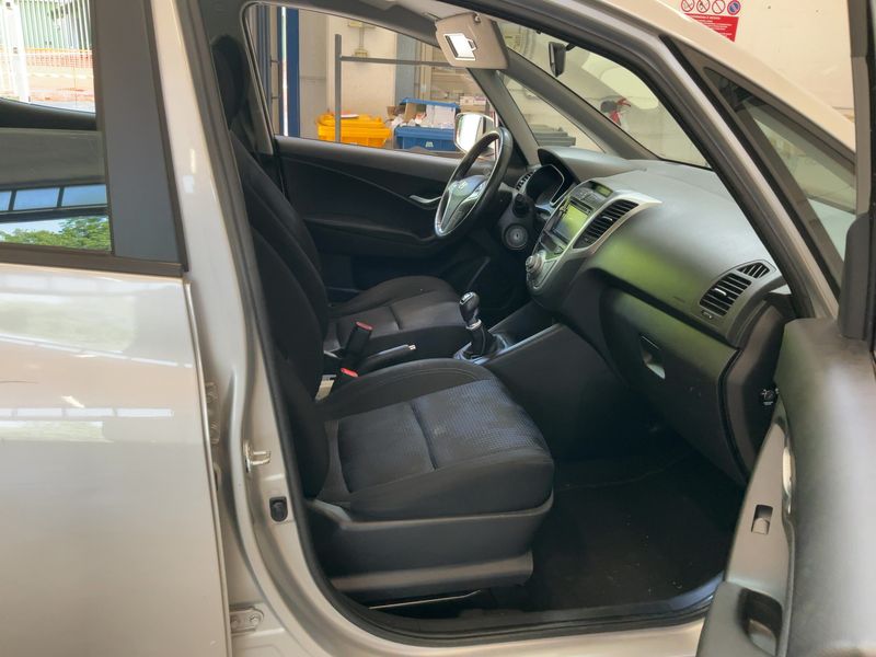 Hyundai ix20 1.4 App Mode 2012 – снимка 16