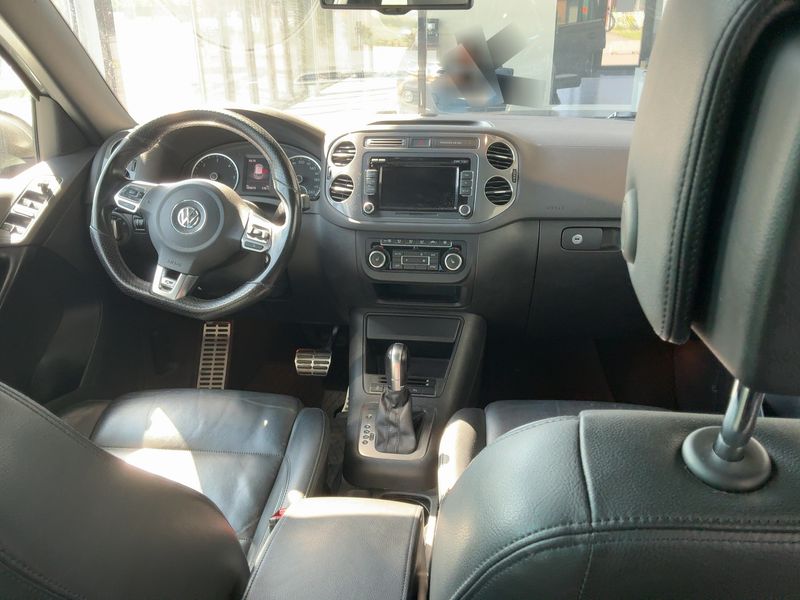 Volkswagen Tiguan 2.0 TDI Sport & Style 4Motion BlueMotion Tech 2015 – снимка 17