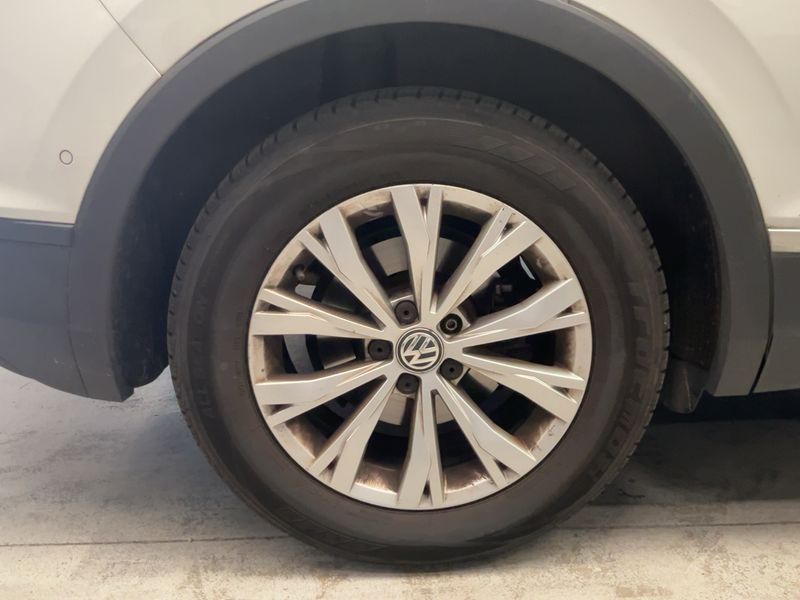 Volkswagen Tiguan 2.0 TDI Comfortline BlueMotion Tech 2018 – снимка 9