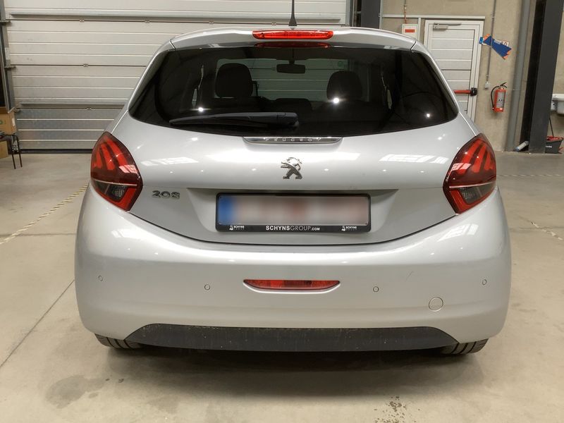 Peugeot 208 1.2 e-VTi Style 2018 – снимка 7