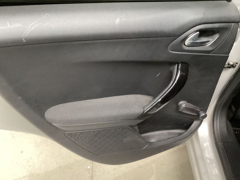 Peugeot 208 1.2 e-VTi Style 2018 – снимка 40