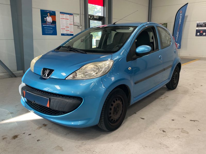 Peugeot 107 1.0 Trendy 2007 – снимка 1