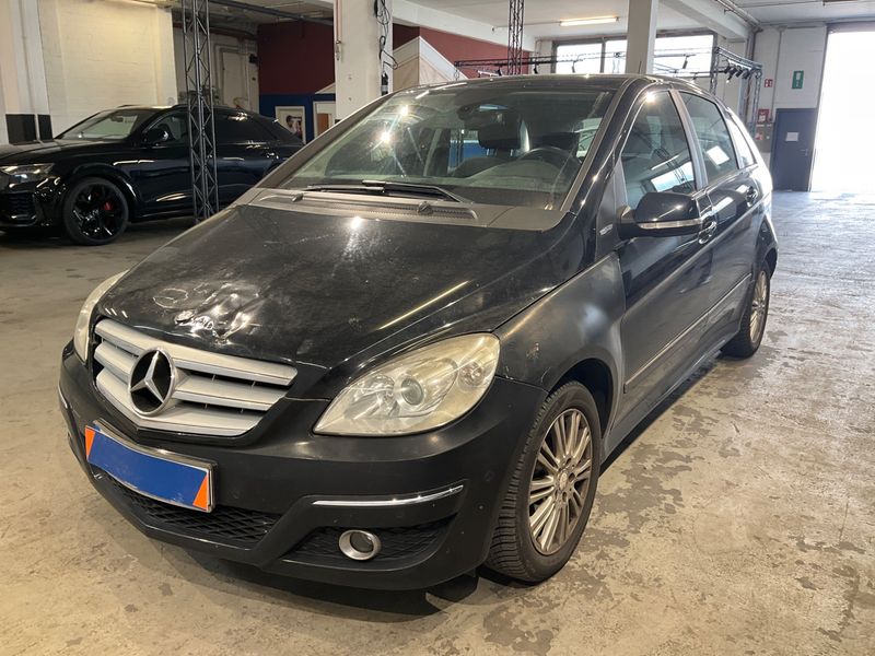 Mercedes-Benz B-Klasse B 160 2011 – снимка 1