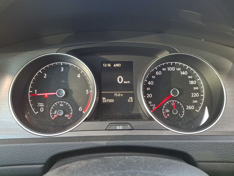 Volkswagen Golf VII 2.0 TDI Comfortline BlueMotion Tech 2013 – снимка 12