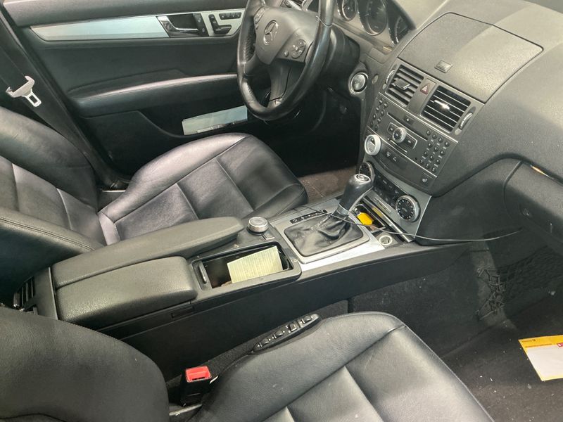 Mercedes-Benz C-Klasse C 300 4Matic Avantgarde 2011 – снимка 23