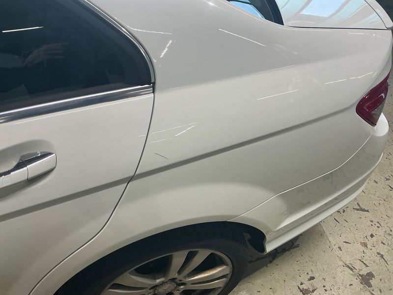 Mercedes-Benz C-Klasse C 300 4Matic Avantgarde 2011 – снимка 30
