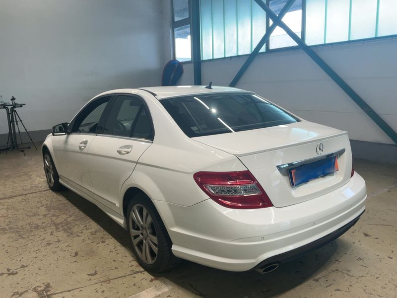 Mercedes-Benz C-Klasse C 300 4Matic Avantgarde 2011 – снимка 6