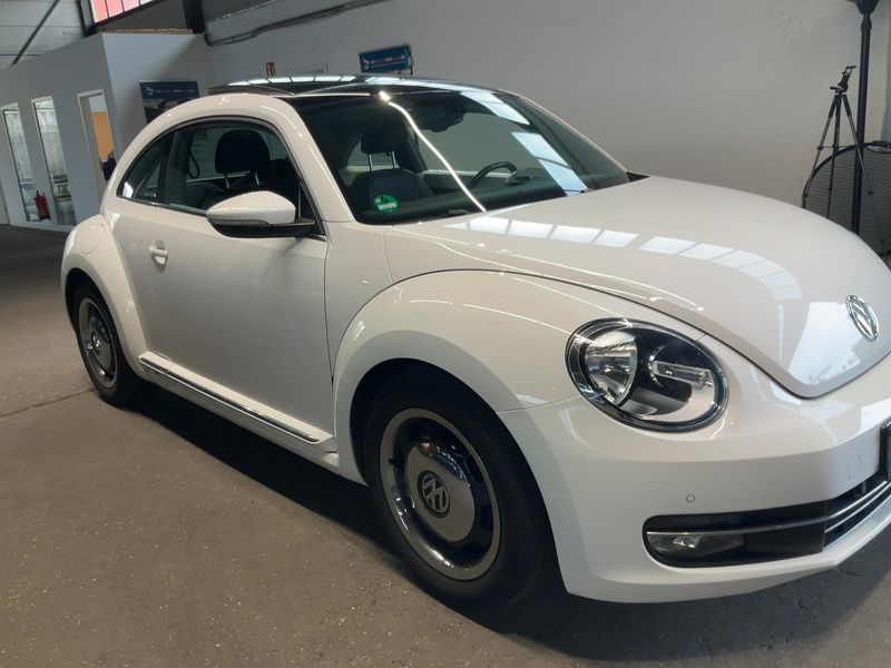 Volkswagen Beetle 1.2 TSI Design 2012 – снимка 12