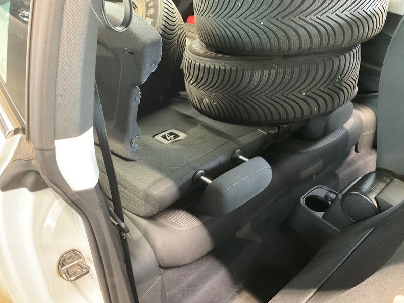Volkswagen Beetle 1.2 TSI Design 2012 – снимка 41