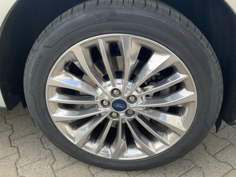 Ford Edge 2.0 TDCi EcoBlue Bi-Turbo Vignale 4x4 2020 – снимка 11