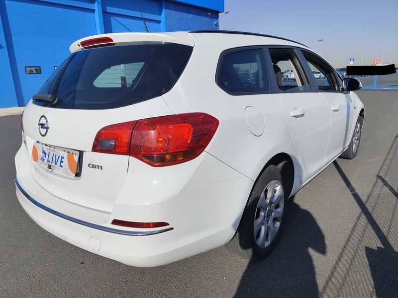 Opel Astra 1.6 CDTI DPF Selective 2015 – снимка 5