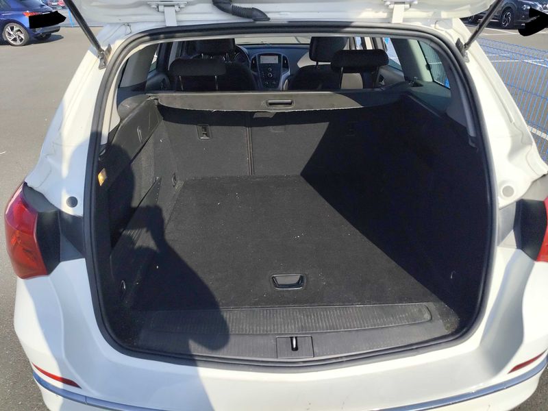 Opel Astra 1.6 CDTI DPF Selective 2015 – снимка 9