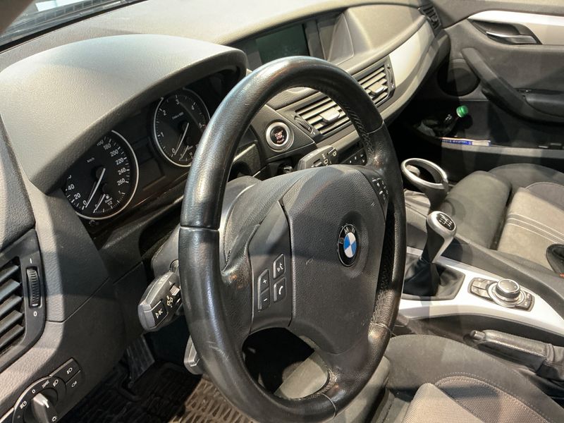 BMW X1 xDrive 20d 2010 – снимка 36