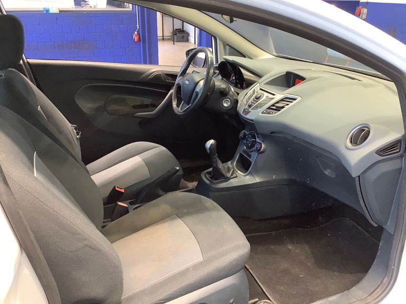 Ford Fiesta 1.25 Trend 2010 – снимка 3