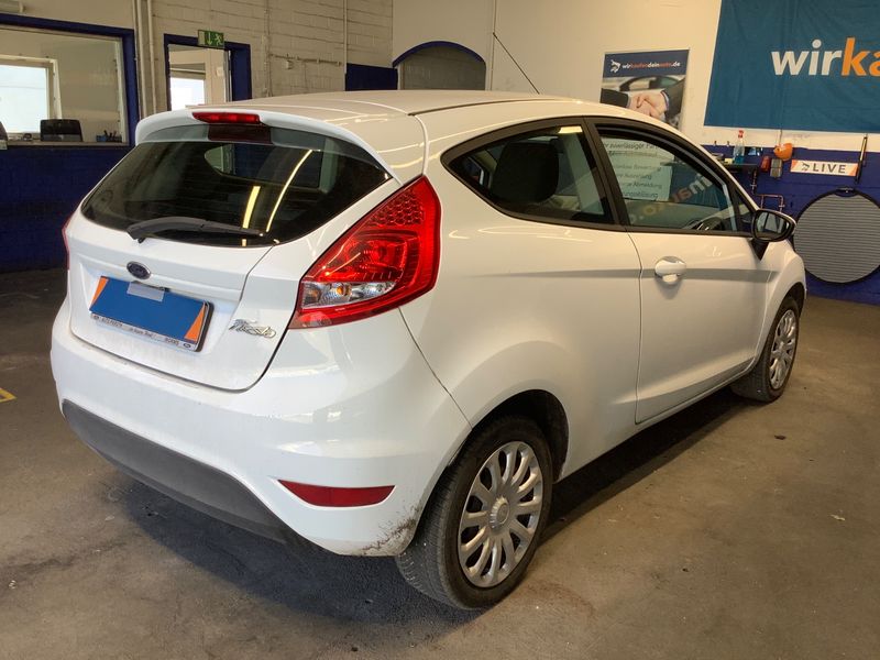 Ford Fiesta 1.25 Trend 2010 – снимка 2
