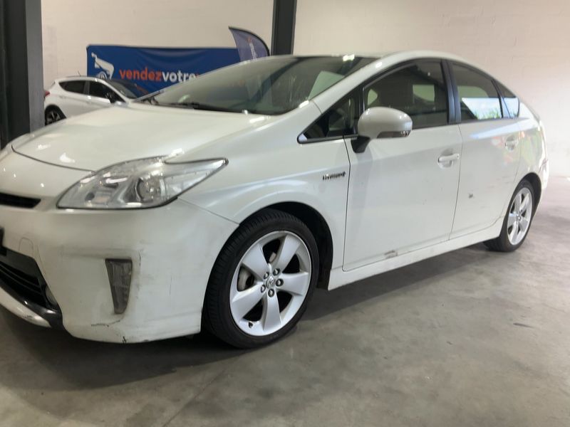 Toyota Prius 1.8 Executive 2013 – снимка 2