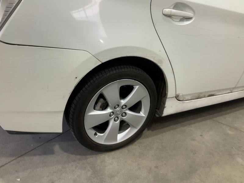 Toyota Prius 1.8 Executive 2013 – снимка 9