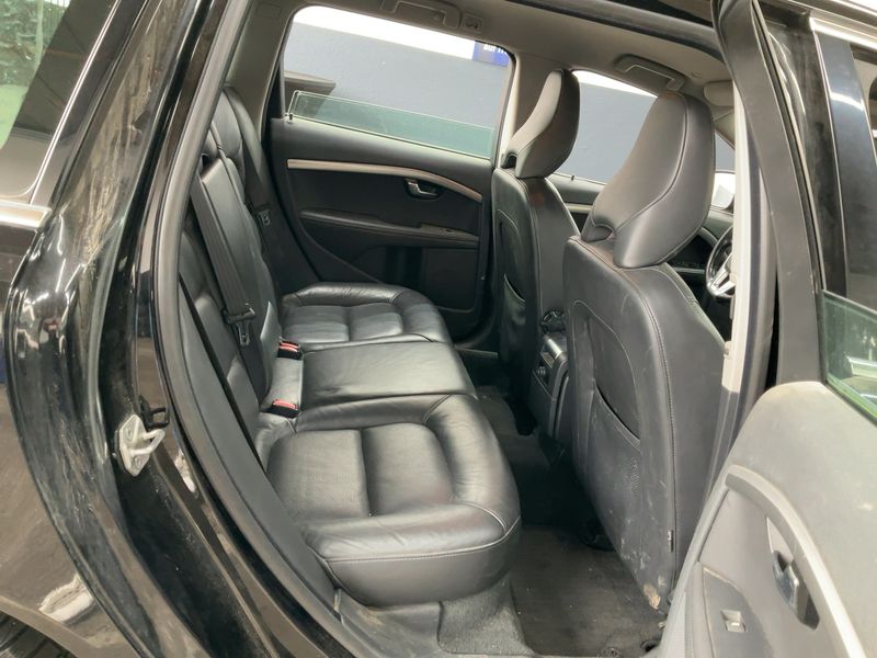 Volvo V70 2.0 D4 Momentum 2014 – снимка 20