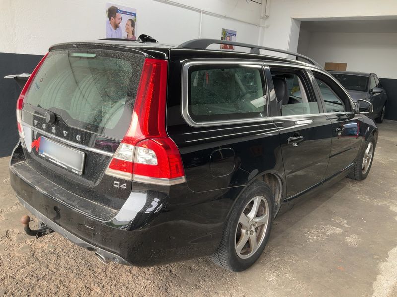 Volvo V70 2.0 D4 Momentum 2014 – снимка 8