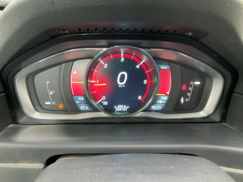 Volvo V70 2.0 D4 Momentum 2014 – снимка 19