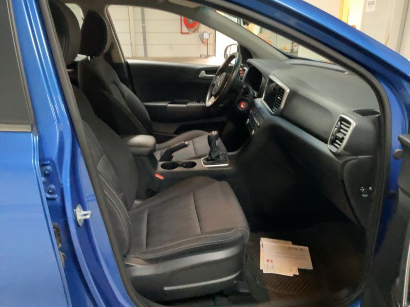 Kia Sportage 1.6 Emotion 2WD 2020 – снимка 16