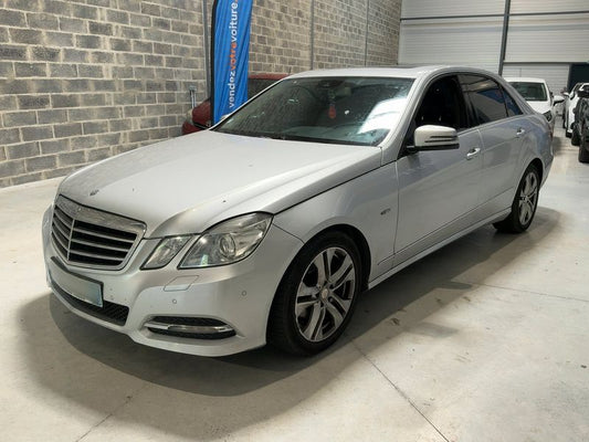 Mercedes-Benz E-Klasse E 220 CDI BlueEfficiency Avantgarde 2012