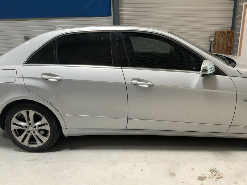 Mercedes-Benz E-Klasse E 220 CDI BlueEfficiency Avantgarde 2012 – снимка 10