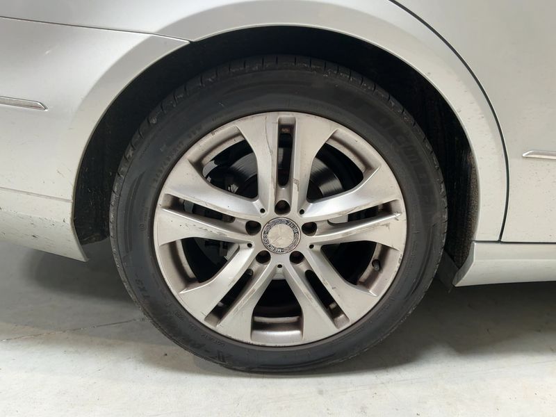 Mercedes-Benz E-Klasse E 220 CDI BlueEfficiency Avantgarde 2012 – снимка 19