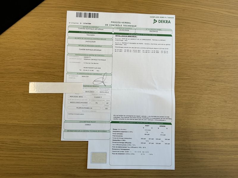 Mercedes-Benz E-Klasse E 220 CDI BlueEfficiency Avantgarde 2012 – снимка 27