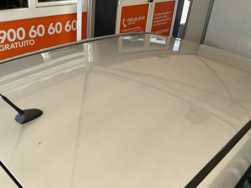 Toyota Auris 1.4 Turbodiesel Live 2010 – снимка 13