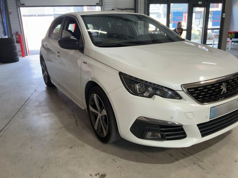 Peugeot 308 1.2 e-THP GT Line 2017 – снимка 12