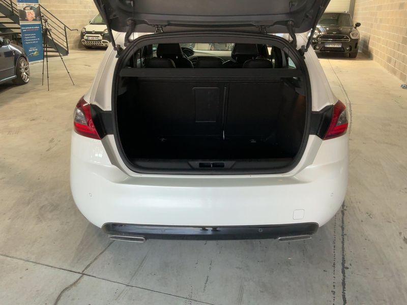 Peugeot 308 1.2 e-THP GT Line 2017 – снимка 15