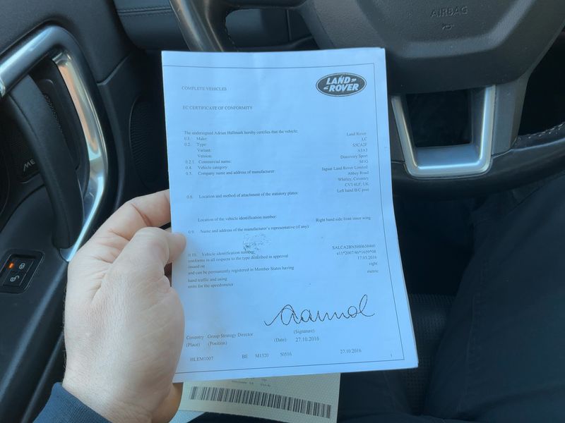 Land Rover Discovery Sport 2.0 Td4 SE AWD 2017 – снимка 21