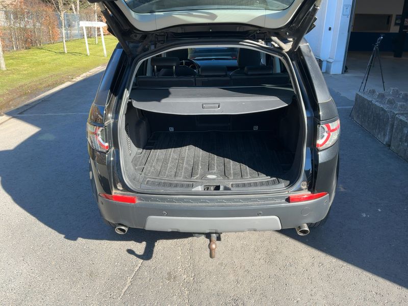 Land Rover Discovery Sport 2.0 Td4 SE AWD 2017 – снимка 15