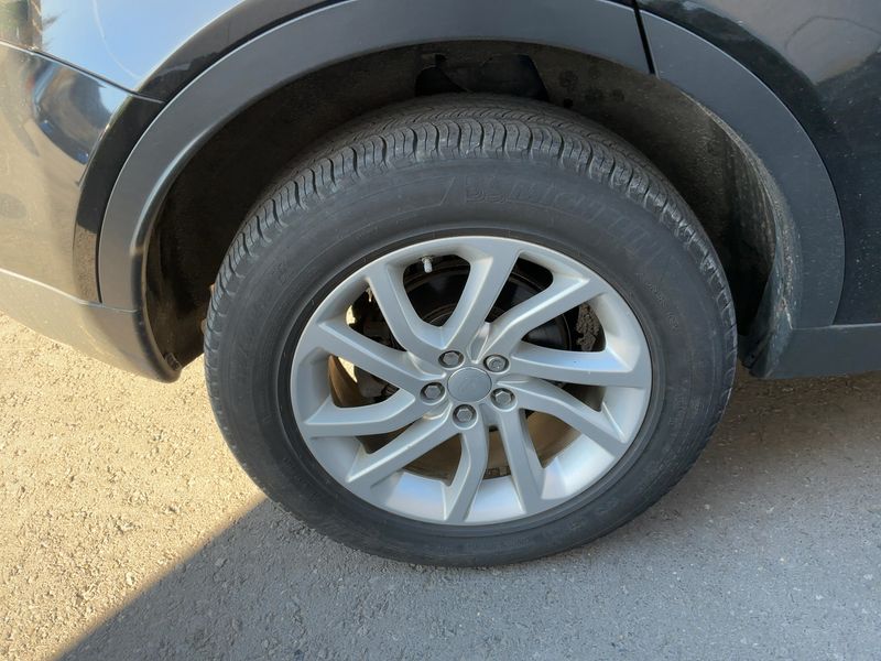 Land Rover Discovery Sport 2.0 Td4 SE AWD 2017 – снимка 9