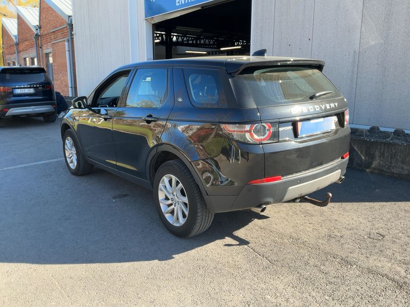 Land Rover Discovery Sport 2.0 Td4 SE AWD 2017 – снимка 6