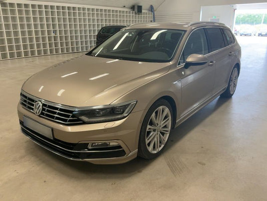 Volkswagen Passat 2.0 TDI Highline 4Motion BlueMotion Tech 2016 – снимка 1