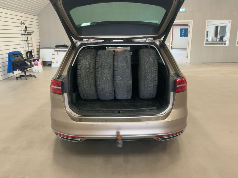 Volkswagen Passat 2.0 TDI Highline 4Motion BlueMotion Tech 2016 – снимка 16