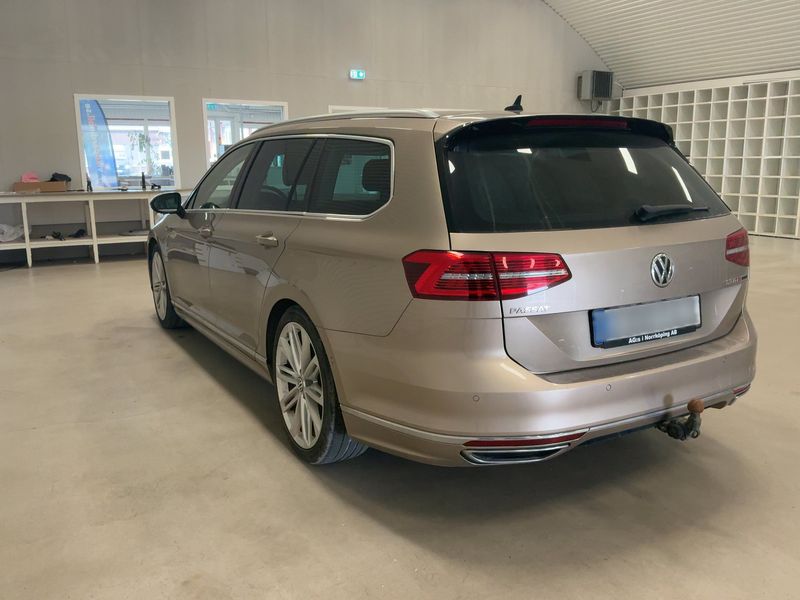 Volkswagen Passat 2.0 TDI Highline 4Motion BlueMotion Tech 2016 – снимка 6