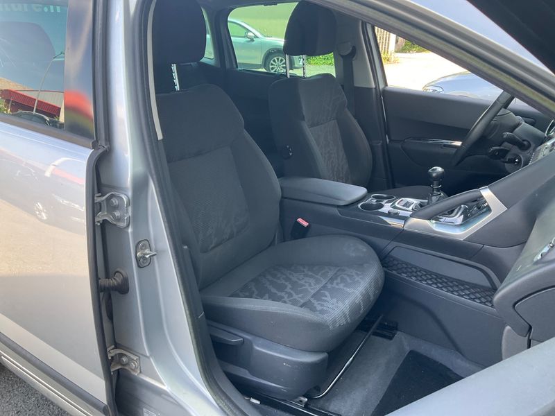 Peugeot 3008 1.6 HDi Allure 2012 – снимка 3
