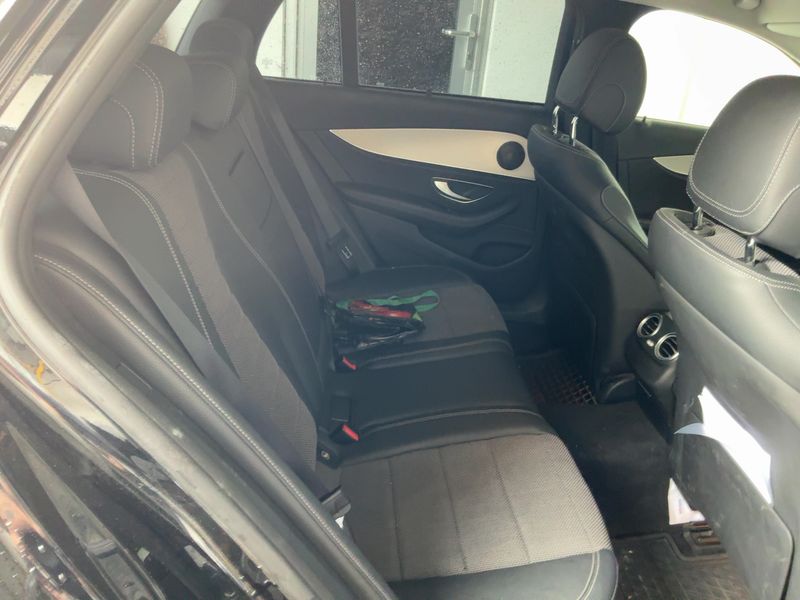 Mercedes-Benz E-Klasse E 300 de T AMG Line 2022 – снимка 19
