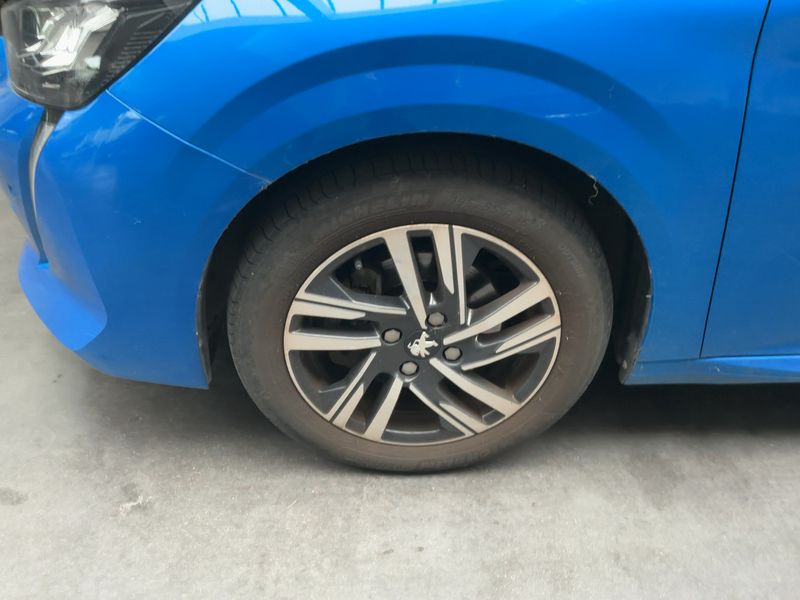 Peugeot 208 1.2 PureTech Allure 2020 – снимка 3